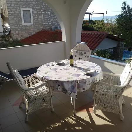 アパート Soljacic ボル